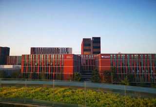 高端網(wǎng)站定制設(shè)計公司手機排名